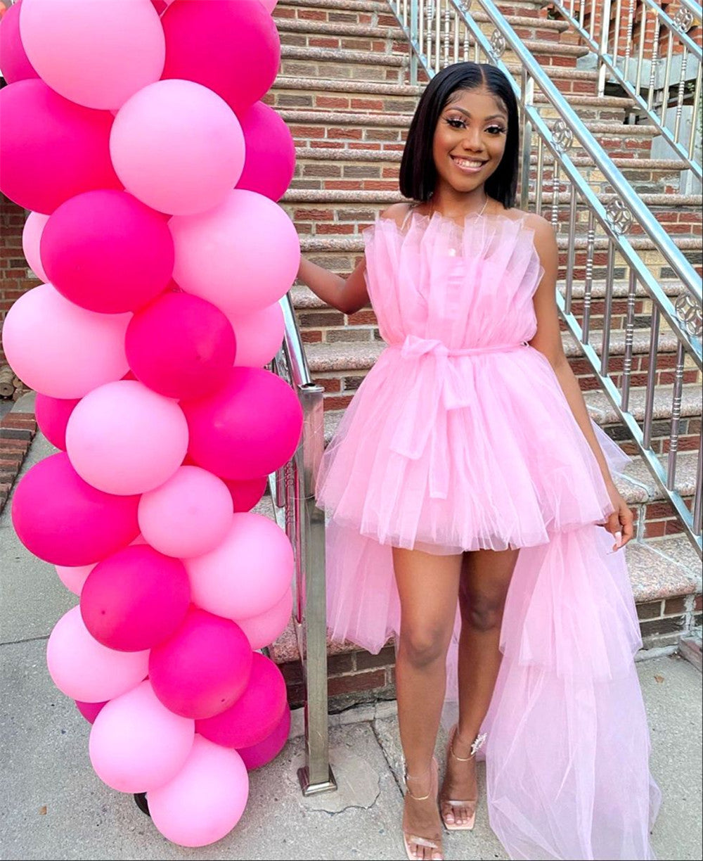 Elegante abito da cerimonia nuziale in tulle a rete per donna senza spalline con spalle scoperte abiti da sera a vita alta abiti da ballo per occasioni formali