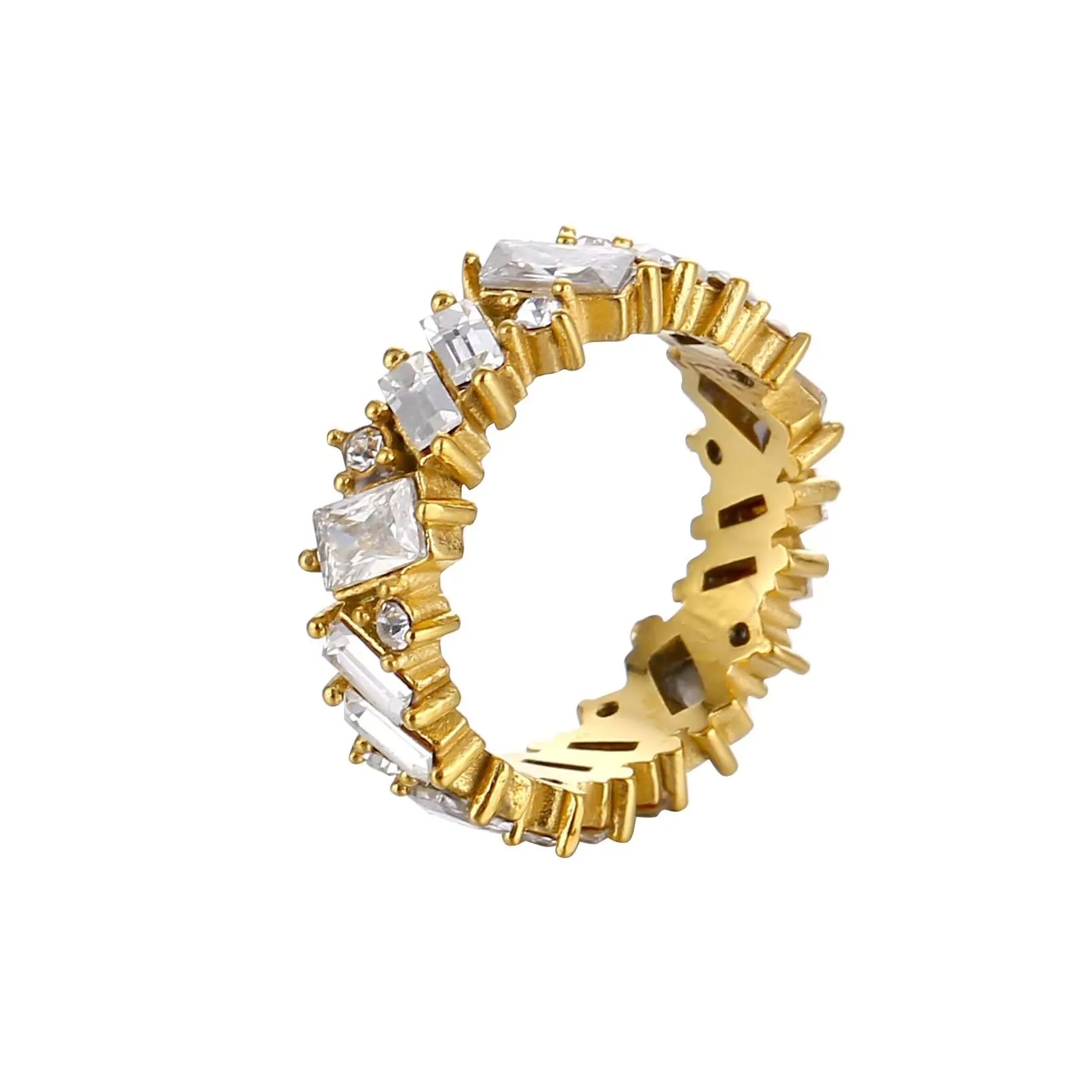 Anello minimalista con cuore d'amore in acciaio inossidabile per donna Anelli con zirconi intarsiati Gioielli di moda romantici impermeabili color oro