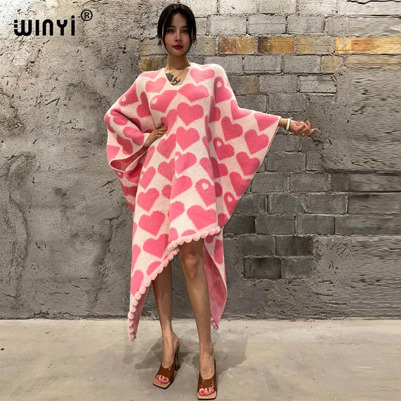 WINYI inverno scollo a v colletto mantello di alta qualità confortevole spesso caldo poncho donna natale dolce amore stampa abito irregolare