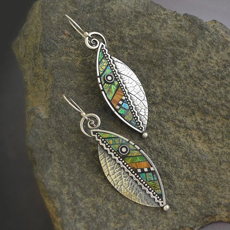Orecchini a foglia verde bohémien per le donne Orecchini pendenti a goccia color argento vintage astratto etnico Oorbellen Pendientes O4D423