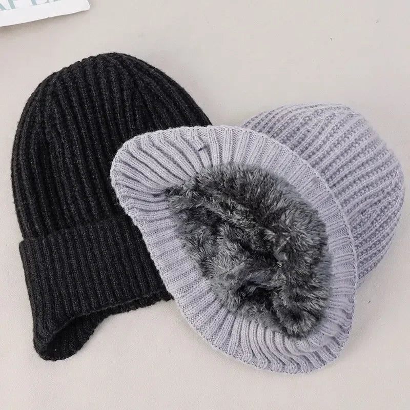 Cappello lavorato a maglia invernale da uomo all'aperto Peluche Calore Berretto con visiera Paraorecchie Moda casual Foderato in pelliccia sintetica Cappelli bomber Protezione per le orecchie da ciclismo