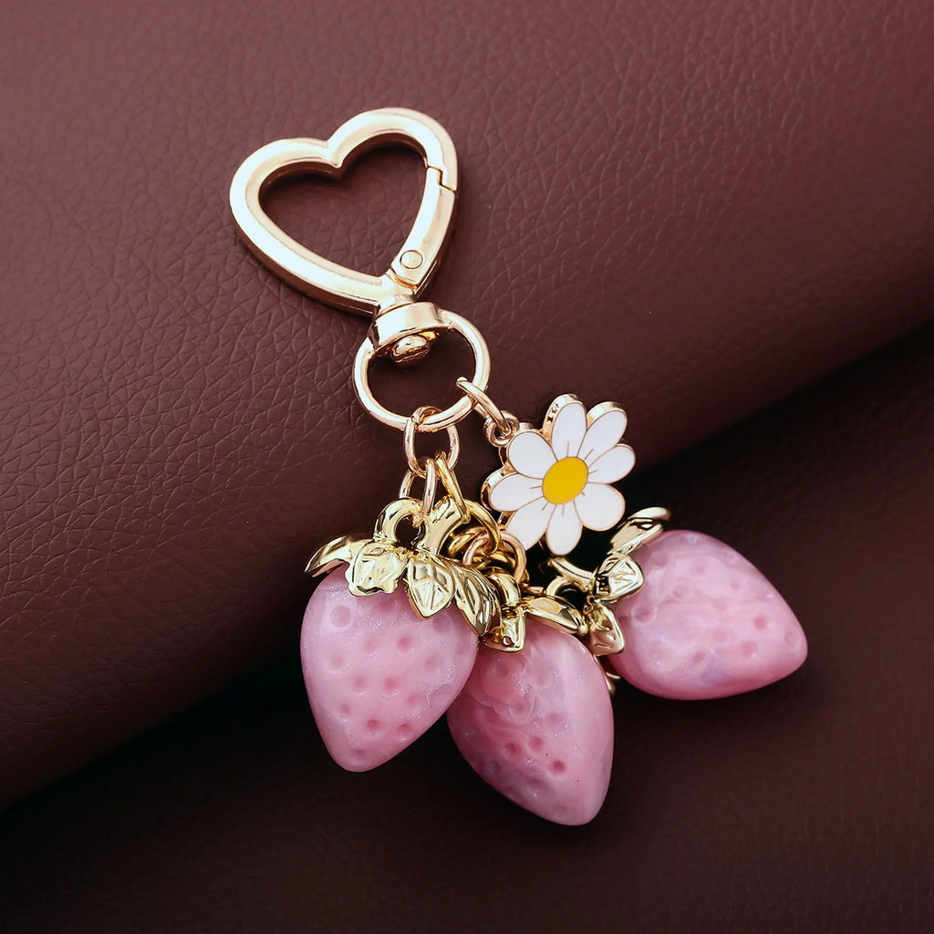 Simpatico portachiavi con ciondolo a forma di borsa con fragola, cuore Kawaii, fiore, margherita, portachiavi per donne, ragazze, borsa, ciondolo, accessori regalo