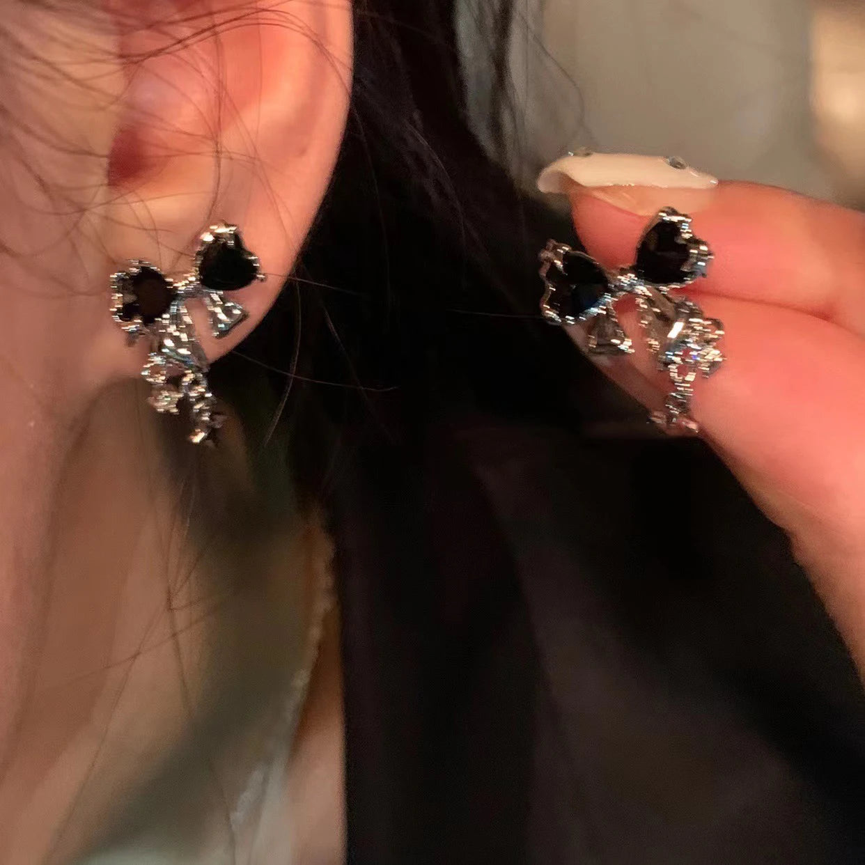Nuovi orecchini a bottone con zirconi Bowknot Y2K per le donne Moda coreana argento colore cristallo rosa orecchini di personalità regali di gioielli per feste
