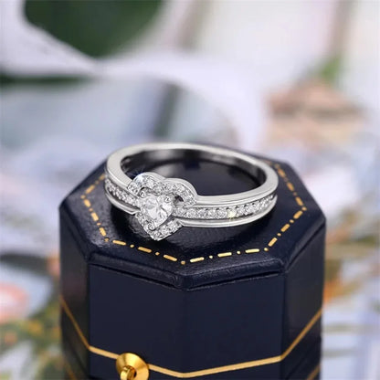 Anello Nuziale Romantico in Argento Sterling 925, Gioiello Femminile con Cuore Brillante in Zirconia, Accessorio per Dito, Anello di Fidanzamento