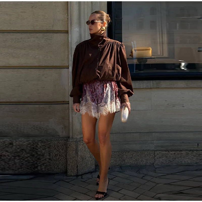 Pantaloncini Verdi in Velluto con Bordo in Pizzo, Casual da Donna a Vita Alta, Gamba Dritta, Nuovi Modelli 2026, Outfit Estivo da Spiaggia per Vacanze
