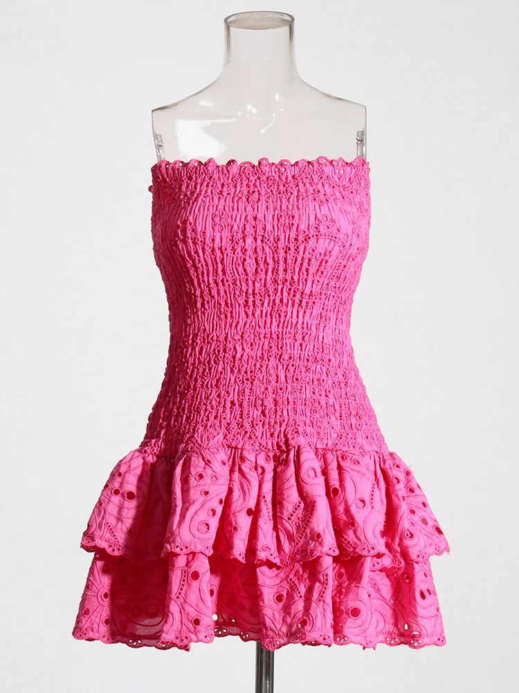TWOTWINSTYLE Abito sexy con orlo a strati tagliato per le donne Mini abiti a vita alta senza spalline senza maniche con spalle scoperte Abbigliamento femminile
