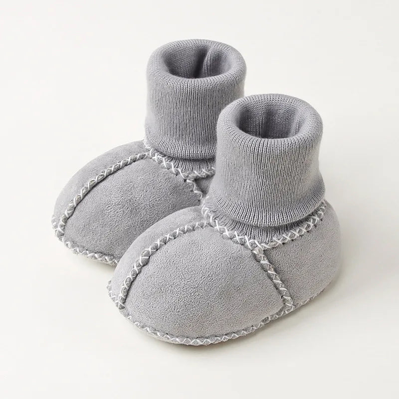 Scarpe spesse in pelle scamosciata per bambini Neonati Stivaletti caldi in peluche invernale Stivaletti per ragazze in pelliccia Pelle di pecora unisex Bambini Ragazzo Primi camminatori