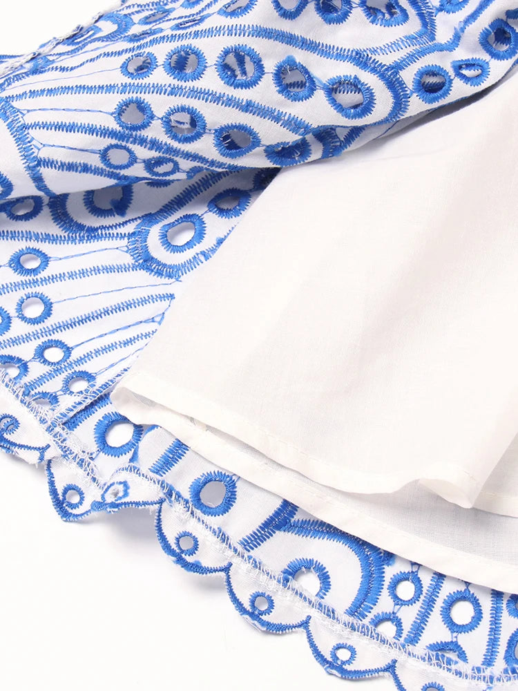 TWOTWINSTYLE Abito sexy con orlo a strati tagliato per le donne Mini abiti a vita alta senza spalline senza maniche con spalle scoperte Abbigliamento femminile