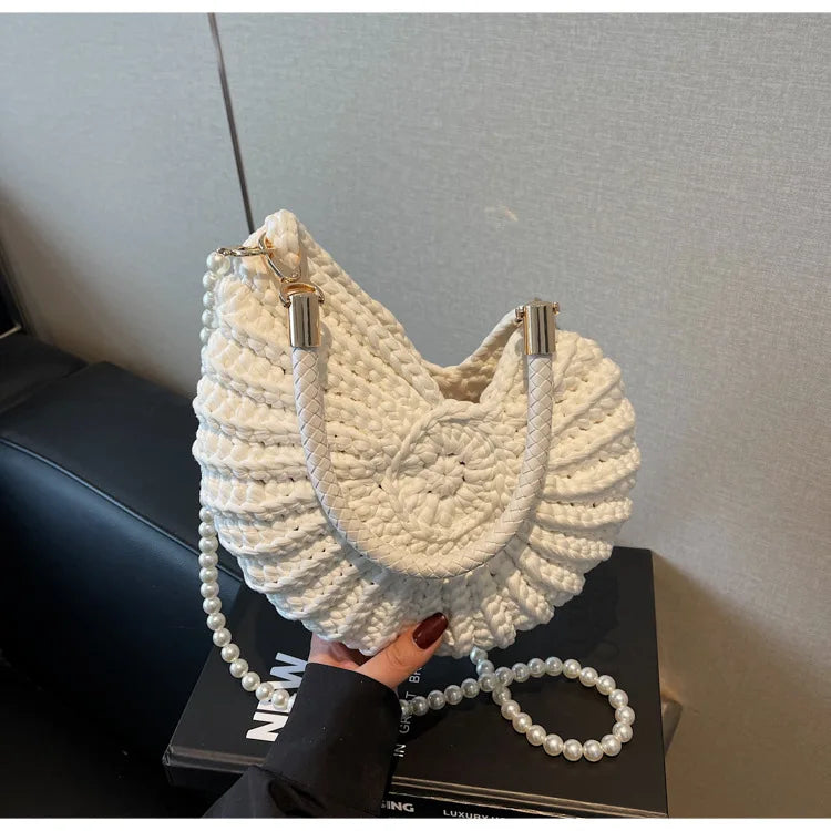 Borse a tracolla da donna all'uncinetto a forma di conchiglia creativa Divertenti catene di perle carine Borsa a tracolla in tessuto fatto a mano Novità piccole borse