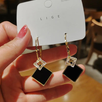 Nuova tendenza della moda Design unico Orecchini rettangolari eleganti e squisiti con zirconi per gioielli da donna Regali premium per feste di nozze