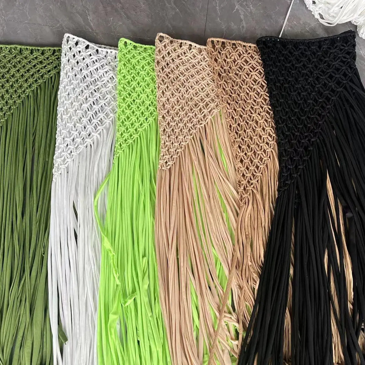 Beachapche gonne con nappe all'uncinetto a mano moda donna copricostume da spiaggia lavorato a maglia alto lato Sexy