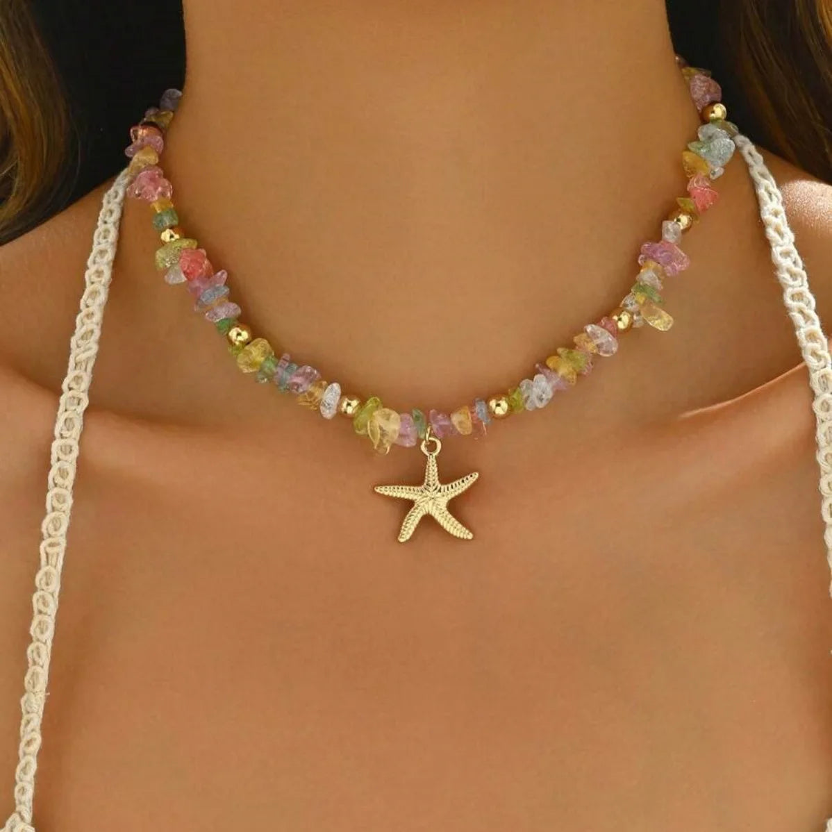 Collana con ciondolo stella marina con perline di riso bohémien per donna, fatta a mano, perla d'imitazione, girocollo con perline colorate, gioielli da spiaggia estiva