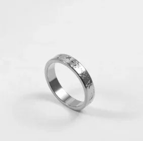 Anello minimalista con cuore d'amore in acciaio inossidabile per donna Anelli con zirconi intarsiati Gioielli di moda romantici impermeabili color oro