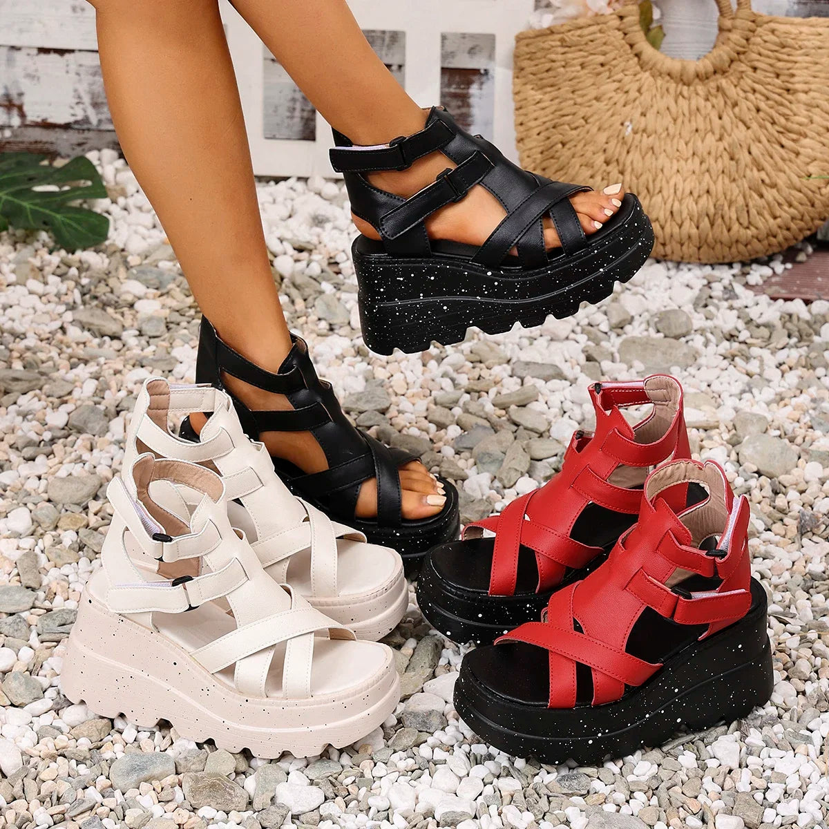 Sandali da donna Sandali da donna con plateau in pelle moda estiva Sandali gladiatore con tacco alto da donna Scarpe da donna con zeppa robuste per esterni