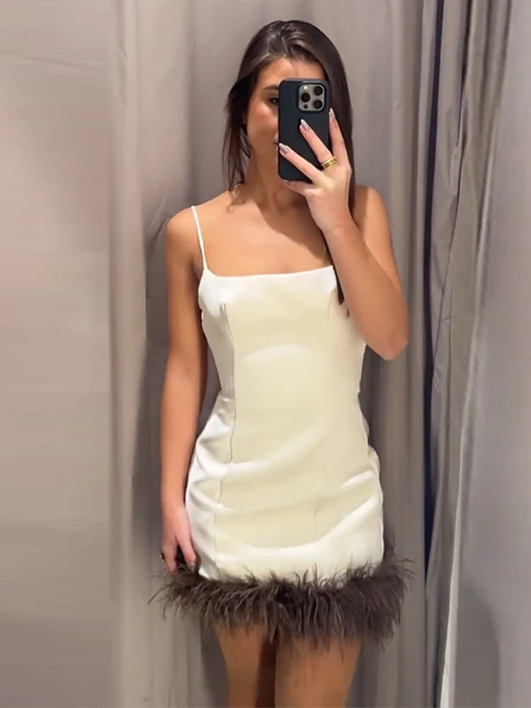 Abito Mini da Donna con Piume e Patchwork, Sexy, con Spalline, Scollo a Barca, Schiena Scoperta, Cerniere, Vestito Aderente da Donna 2026, Abito da Festa Elegante