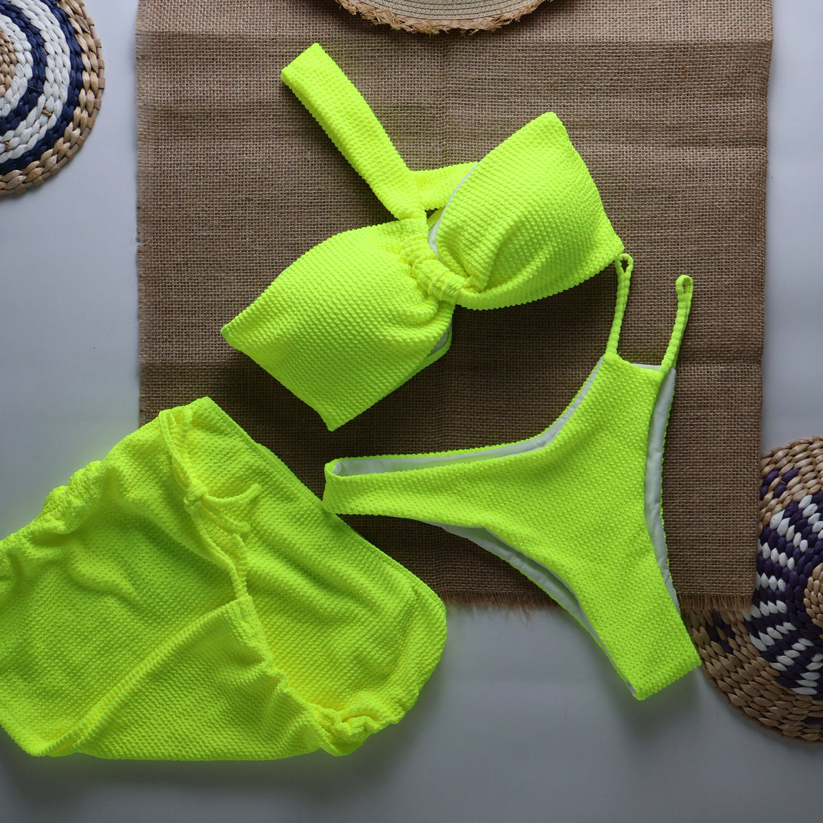 Sexy 3pieces Micro Bikini 2025 Women Swimsuit Female Swimwear Thong Bikinis Set Brazilian Beach Wear Bathing Suit Biquini