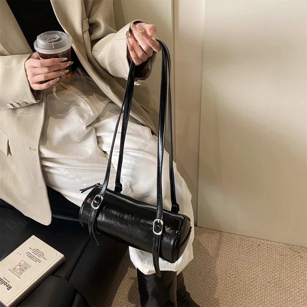 MOODS Borse a tracolla sotto le ascelle a doppia tracolla a forma di cilindro per le donne 2025 Nuove borse estive Borsa a tracolla casual per pendolari da strada
