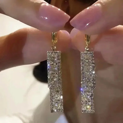 Nuova tendenza della moda Design unico Orecchini rettangolari eleganti e squisiti con zirconi per gioielli da donna Regali premium per feste di nozze