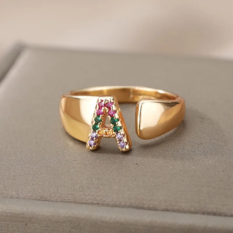 Anelli con lettera zircone arcobaleno per le donne Moda grosso lettera larga AZ anello in acciaio inossidabile matrimonio gioielli Boho spedizione gratuita