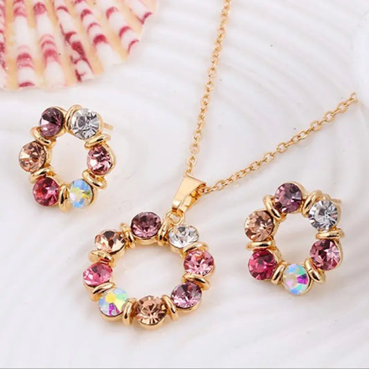 Set di orecchini con collana in oro da 3 pezzi, celebrità da donna, stile semplice e alla moda, squisiti gioielli a forma di cerchio con diamanti in vetro colorato