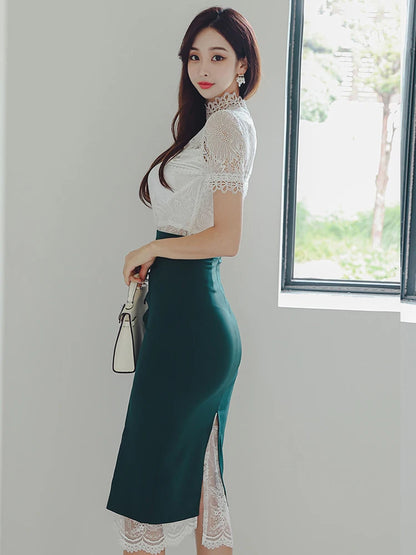 Vêtements d'été pour femmes, mode élégante, ensemble 2 pièces transparent sexy, haut chemisier en dentelle blanche et jupe midi taille haute pour femmes.
