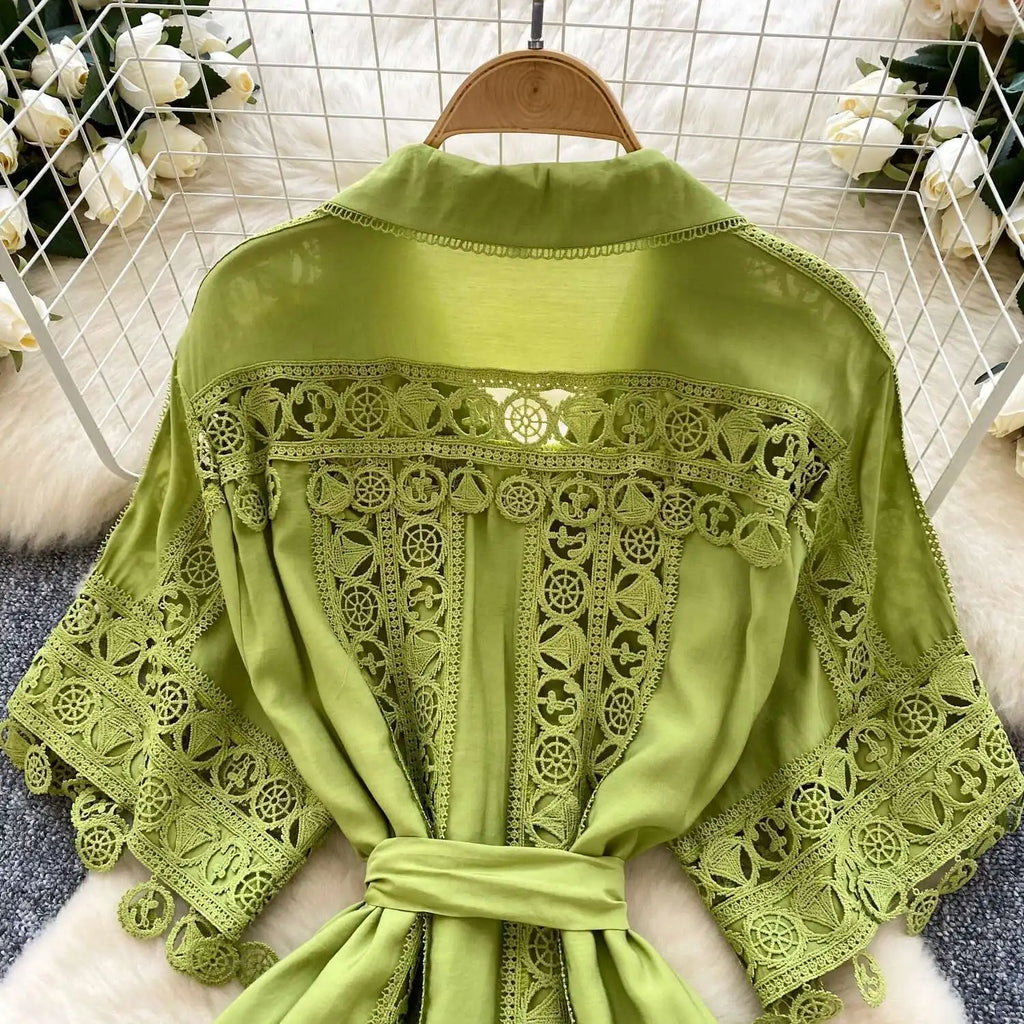 Abiti midi scavati di lusso Camicia da donna Vacanza estiva Elegante bottone monopetto Cintura in pizzo Ricamo Vestido lungo da festa