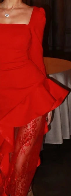 Abito da donna primavera estate in pizzo a contrasto con collo quadrato, maniche a sbuffo, volant, orlo in vita, maxi aderente, elegante