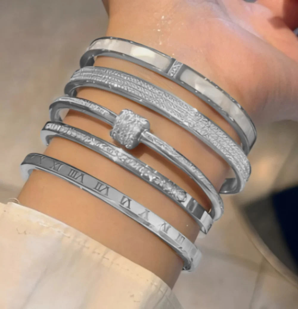 Yupsk Bracciale da coppia in acciaio al titanio Braccialetti in acciaio inossidabile intarsiato con zirconi lucidi Regalo di gioielli femminili color oro/argento