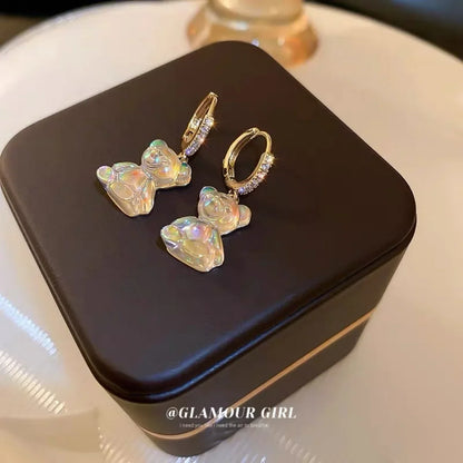 Orecchini pendenti a forma di orsetto con zirconi brillanti in rame dorato |   Nuovi Gioielli Trendy per Feste e Matrimoni |   Regalo Perfetto per Ragazze