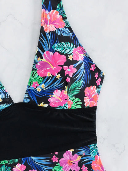 Sexy Backless V-Neck One-Piece Swimsuit 2025 New Print Ladies Bikini Fashionable Sportswear And Bag Accessories from Mainland Ch