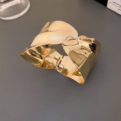 Bracciale in lega geometrica multistrato con anello in metallo per donna Accessori per gioielli da festa di lusso con anello da braccio stile esagerato e fresco