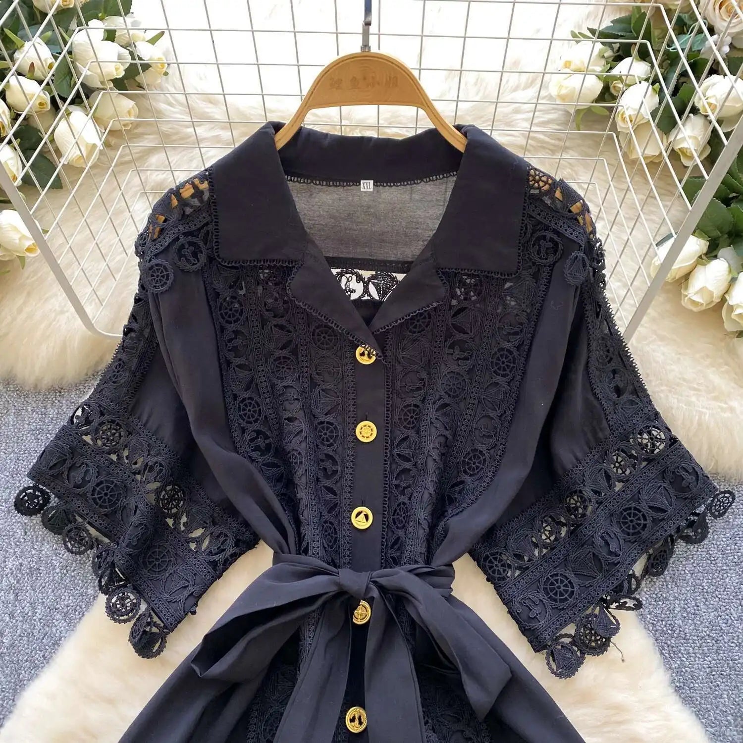 Abiti midi scavati di lusso Camicia da donna Vacanza estiva Elegante bottone monopetto Cintura in pizzo Ricamo Vestido lungo da festa