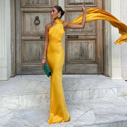 Sciarpa a nastro Halter Abito da donna Spalla inclinata Raso di seta Slim Fit Streamer Grandi abiti sexy senza schienale Abiti lunghi da donna Estate