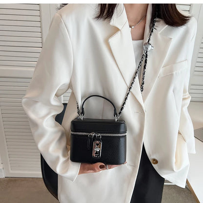 Borse Quadrate da Donna Estate 2026, Borse a Tracolla con Catene alla Moda, Borsa a Spalla in PU Texturizzato, Elegante Mini Borsa Chic per Cellulare