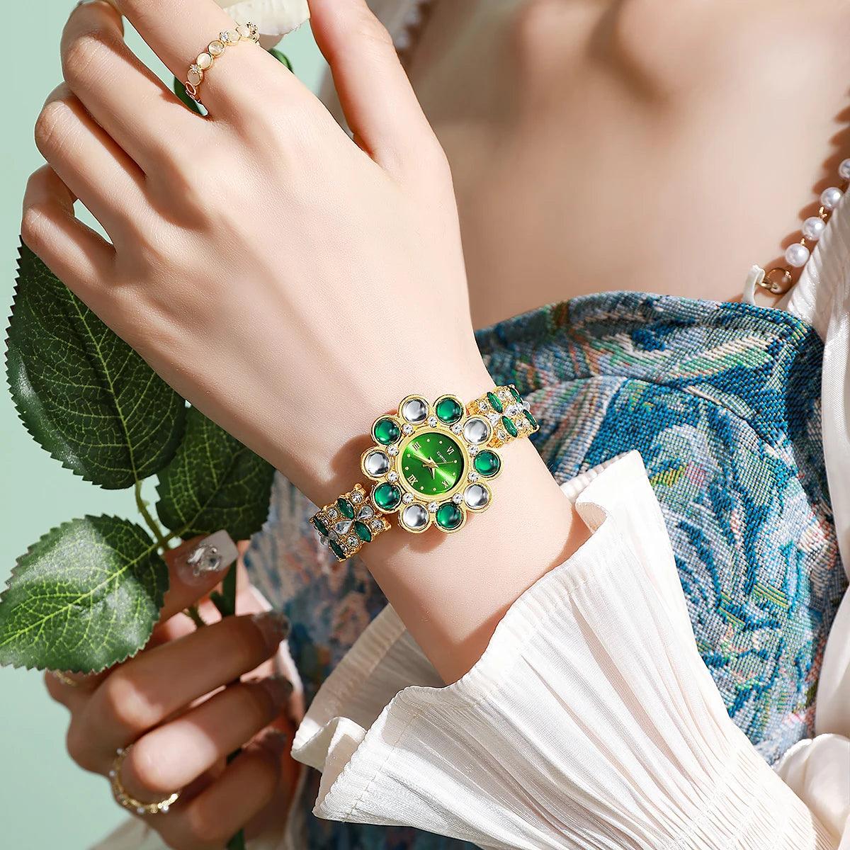 Orologi da donna con strass di lusso Orologio da polso al quarzo con quadrante floreale per orologio da donna Reloj Mujer