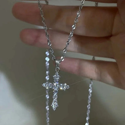 Collier pendentif croix zircon cristal brillant pour femmes filles punk couleur argent collier chaîne fine bijoux de fête cadeau d'anniversaire