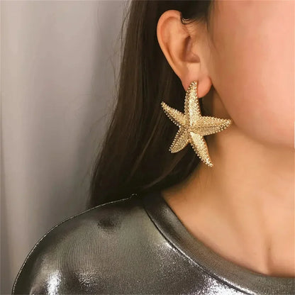 Nuovi orecchini a bottone in argento antico con personalità di conchiglia stereo gotica per uomo donna Ognissanti gioielli punk regalo accessorio per le vacanze