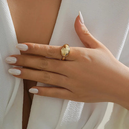 Anelli ovali geometrici grandi scavati esagerati per le donne Anelli opachi regolabili creativi per le dita Gioielli di dichiarazione di moda per ragazze