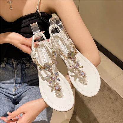 Appartamenti estivi Sandali Delle Donne di Cristallo Clip Toe Pantofole di Tendenza di Marca di Lusso Scarpe Da Donna Spiaggia Causale Presentazioni Aziende Produttrici Giochi Mujer Zapatos 2023