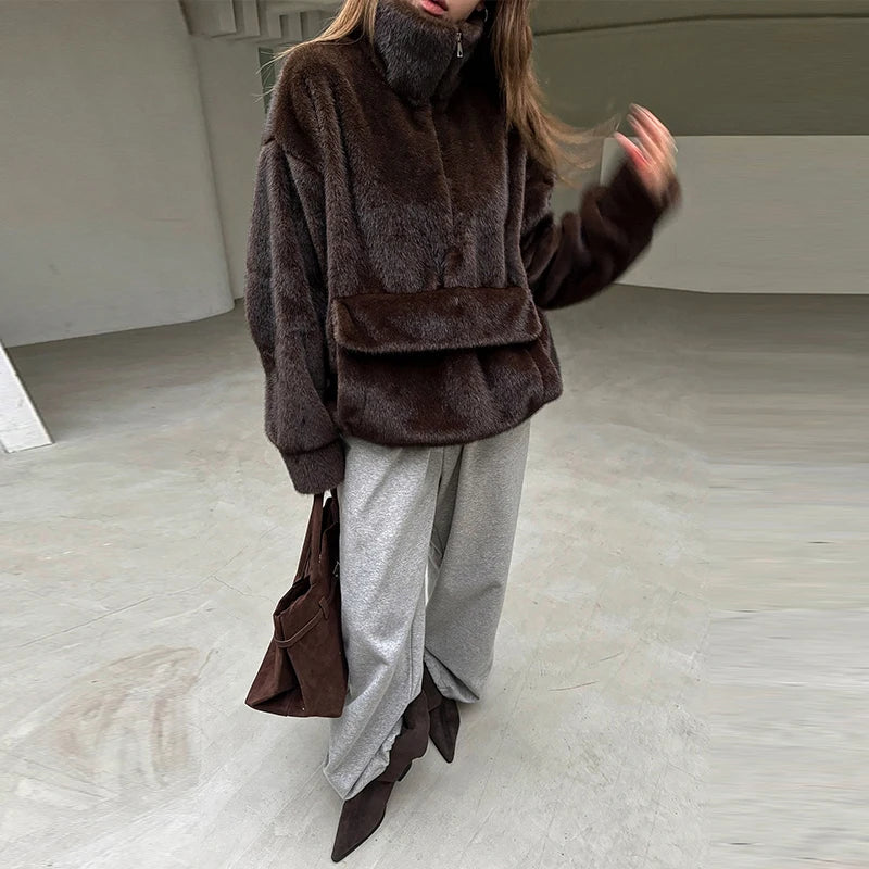 Cappotto da donna in pelliccia sintetica marrone con cappuccio Giacca da tasca a maniche lunghe di lusso oversize Lady 2025 Autunno Inverno Chic Street Capispalla
