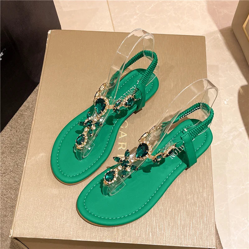 Appartamenti estivi Sandali Delle Donne di Cristallo Clip Toe Pantofole di Tendenza di Marca di Lusso Scarpe Da Donna Spiaggia Causale Presentazioni Aziende Produttrici Giochi Mujer Zapatos 2023