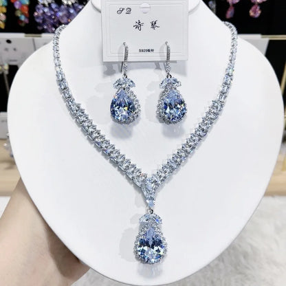 Ensemble Collier Boucles d'Oreilles de Luxe Gouttes Bleues Zircon Tendance Mode Féminine 2025