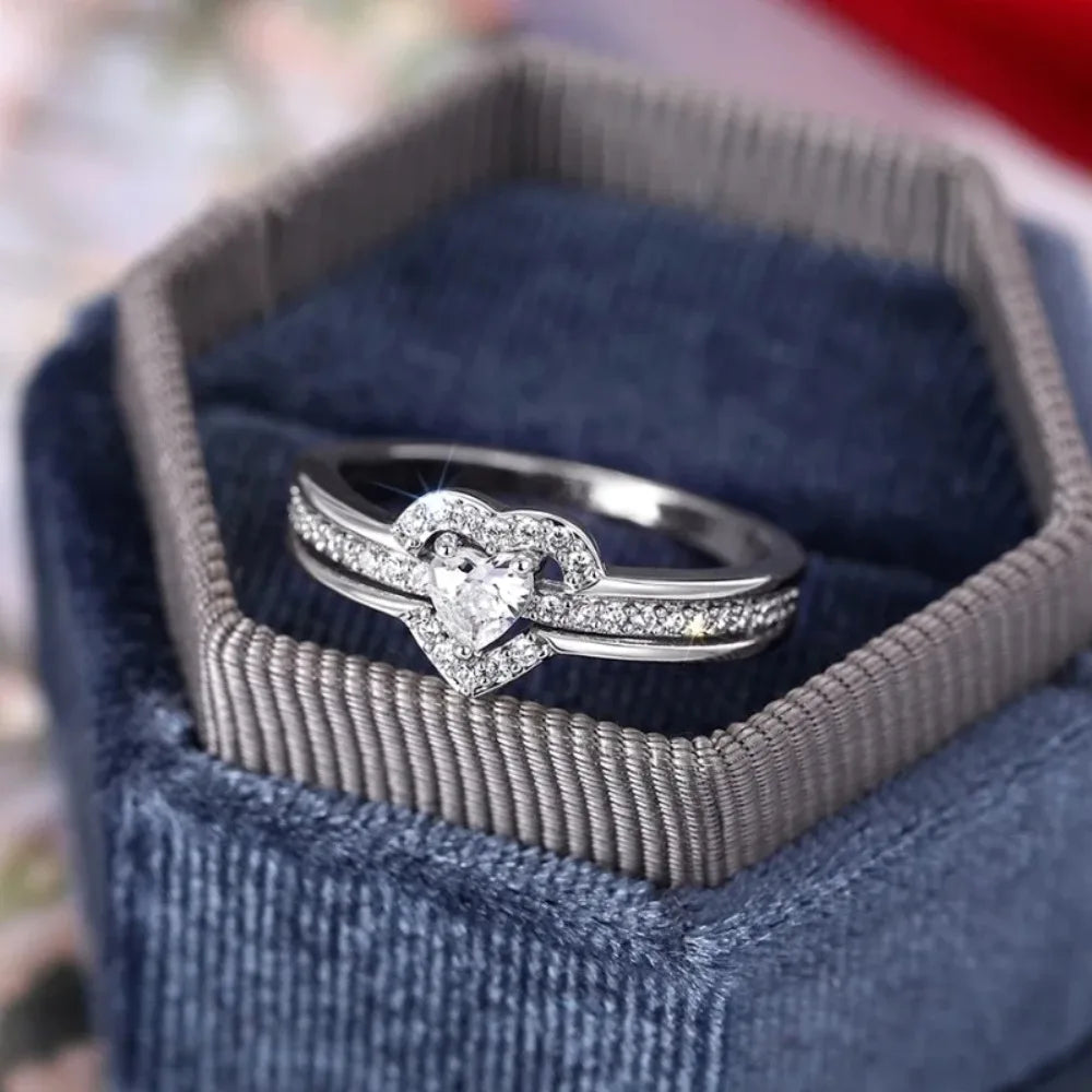 Anello Nuziale Romantico in Argento Sterling 925, Gioiello Femminile con Cuore Brillante in Zirconia, Accessorio per Dito, Anello di Fidanzamento