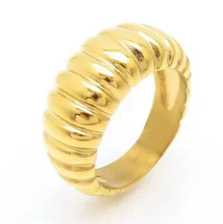 Anello minimalista con cuore d'amore in acciaio inossidabile per donna Anelli con zirconi intarsiati Gioielli di moda romantici impermeabili color oro