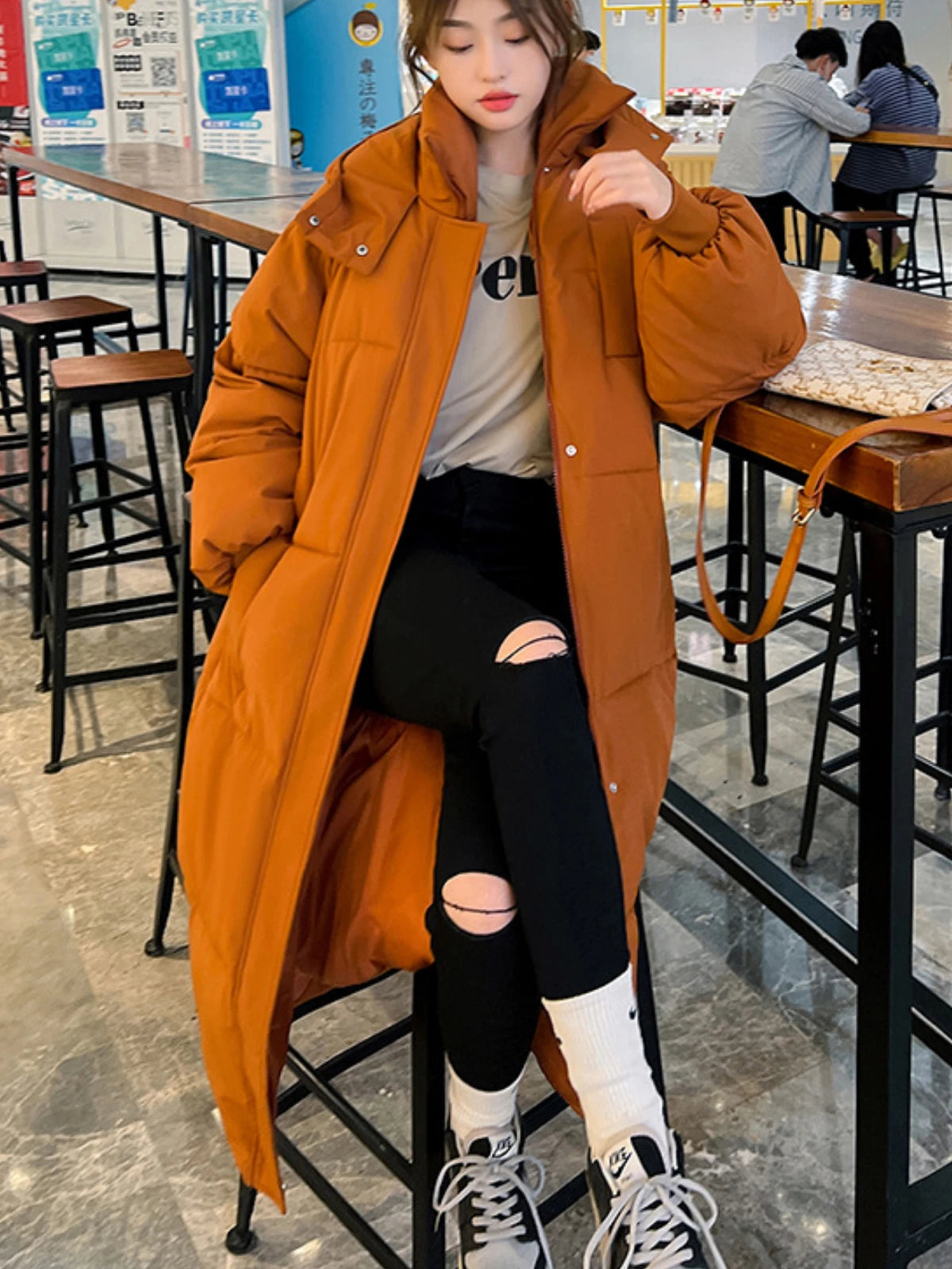 Cappotto freddo da donna invernale parka giacca imbottita lunga con cappuccio Plus Size cappotto Super caldo capispalla da neve all'ingrosso a buon mercato coreano