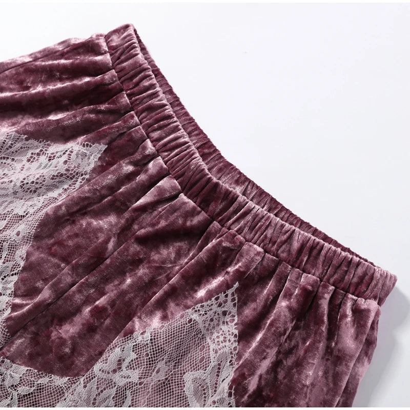 Pantaloncini Verdi in Velluto con Bordo in Pizzo, Casual da Donna a Vita Alta, Gamba Dritta, Nuovi Modelli 2026, Outfit Estivo da Spiaggia per Vacanze