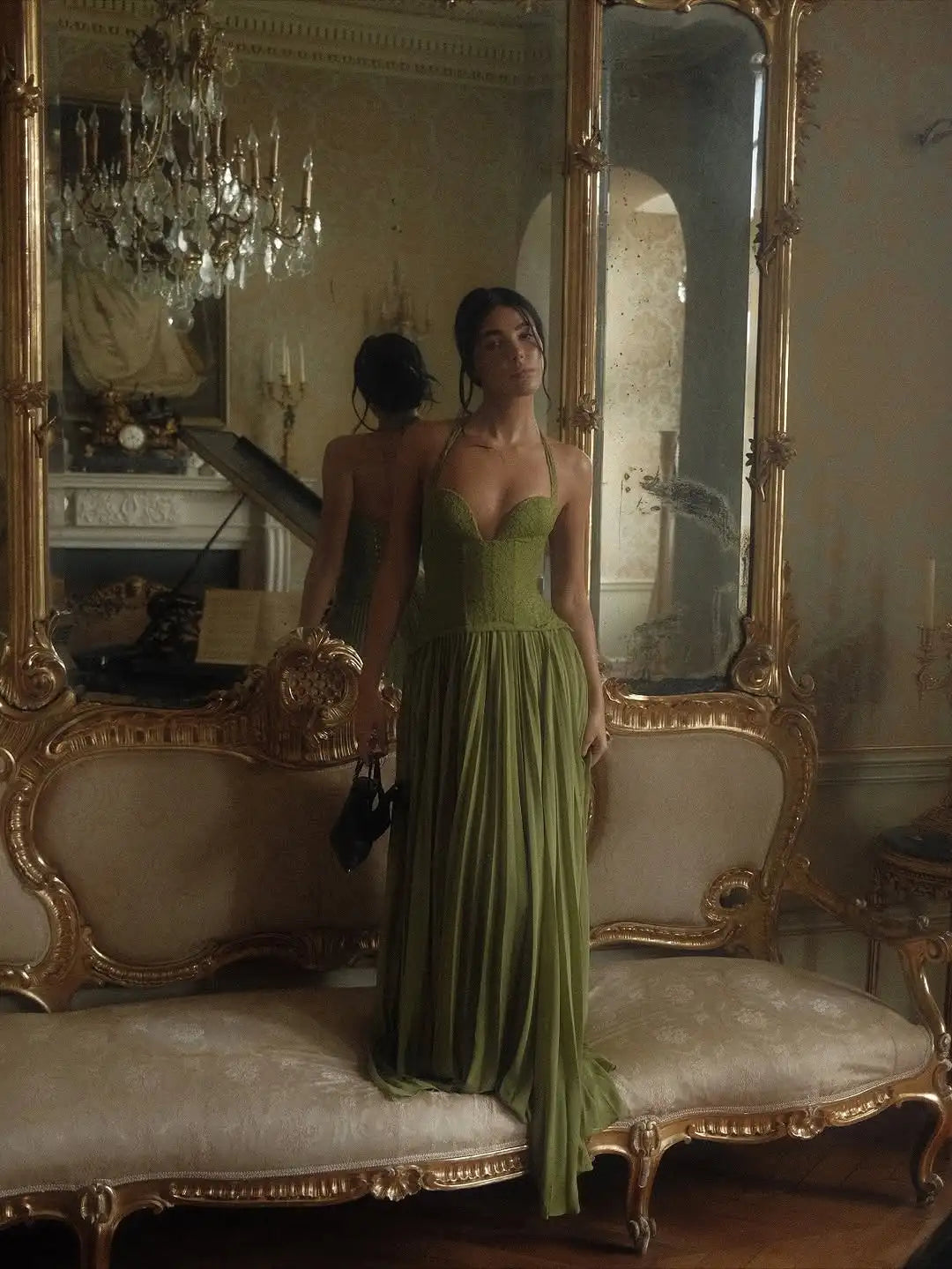 Chic Green Fishbone Halter Abito lungo Lady Solid Sexy Backless Pieghettato Off-spalla Abiti a trapezio 2025 nuovo abito da festa di Natale