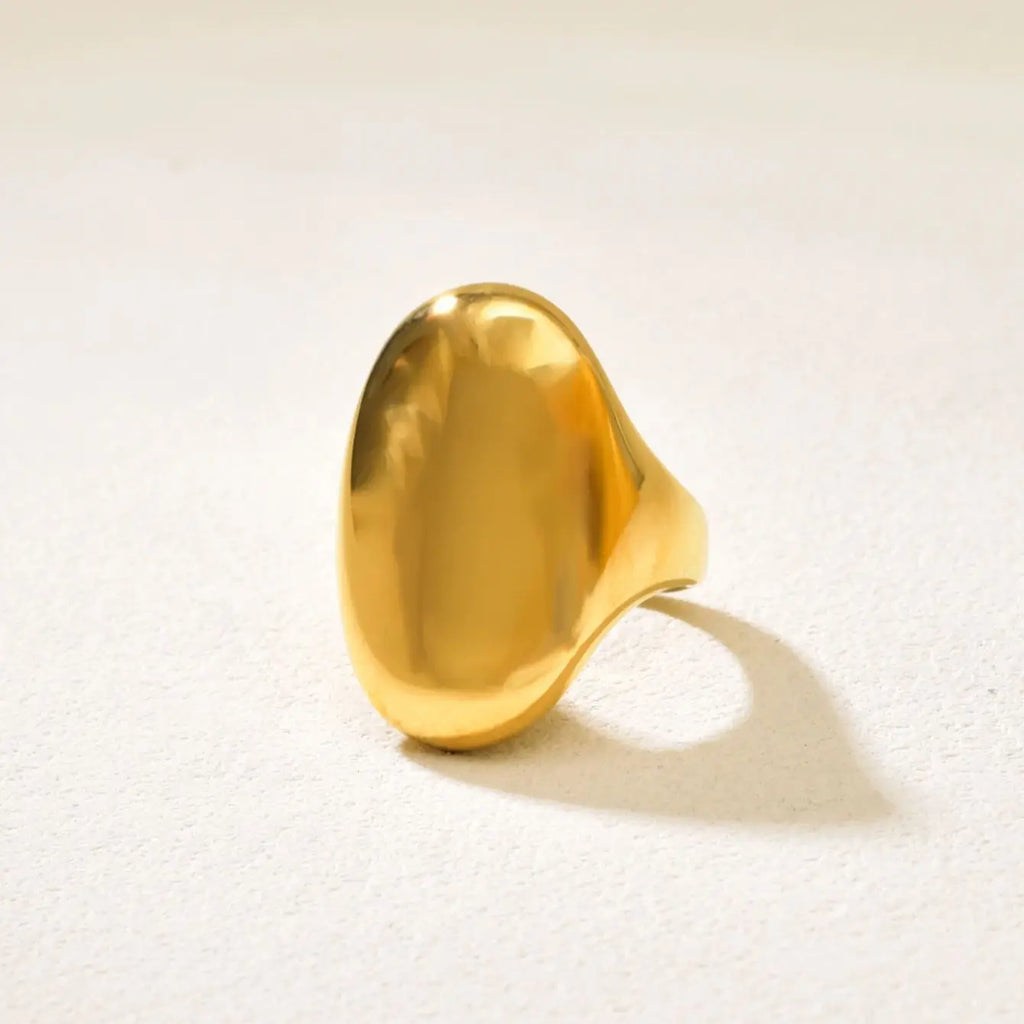 J145Ovale transfrontaliera in acciaio inossidabile con superficie fredda ed elegante, anello di alta qualità, esagerato e alla moda per le donne