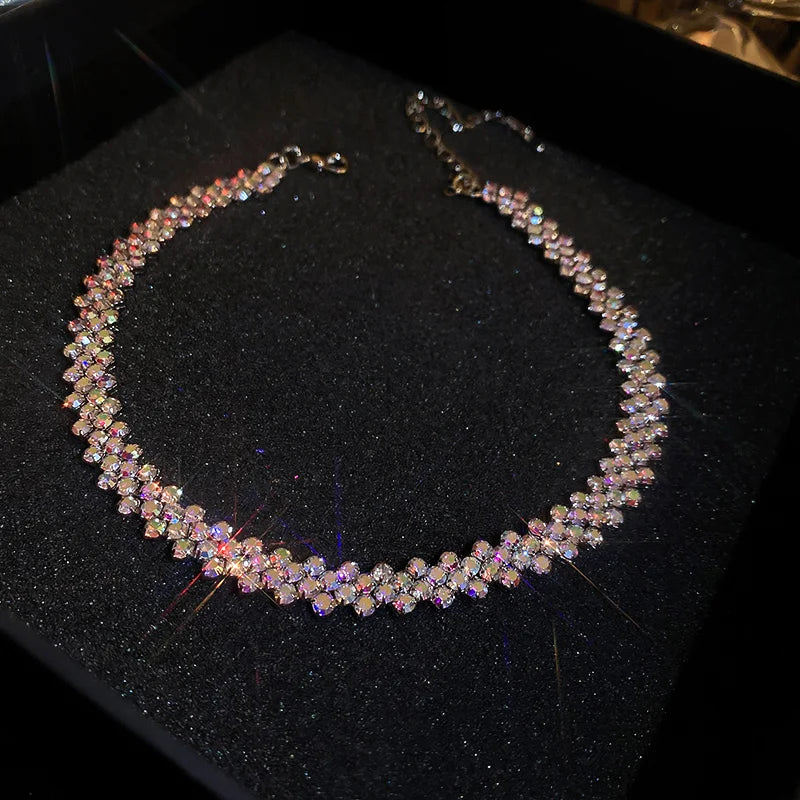 Collana girocollo di lusso con strass pieni lucidi per le donne Collane di cristallo geometriche personalizzate Regali per feste di gioielli da sposa