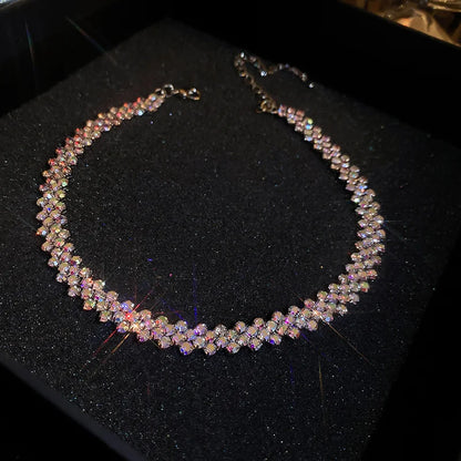 Collana girocollo di lusso con strass pieni lucidi per le donne Collane di cristallo geometriche personalizzate Regali per feste di gioielli da sposa